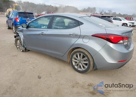 2015 Hyundai Elantra Se z USA, uszkodzony, nr VIN 5NPDH4AE2FH632487